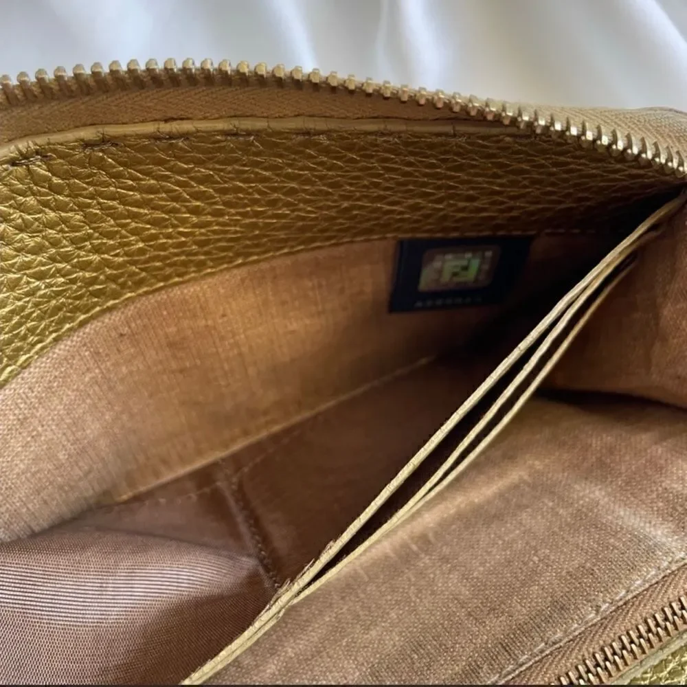 Fendi- Zip Around Wallet- Gold